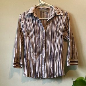 Women’s Dress Shirt.